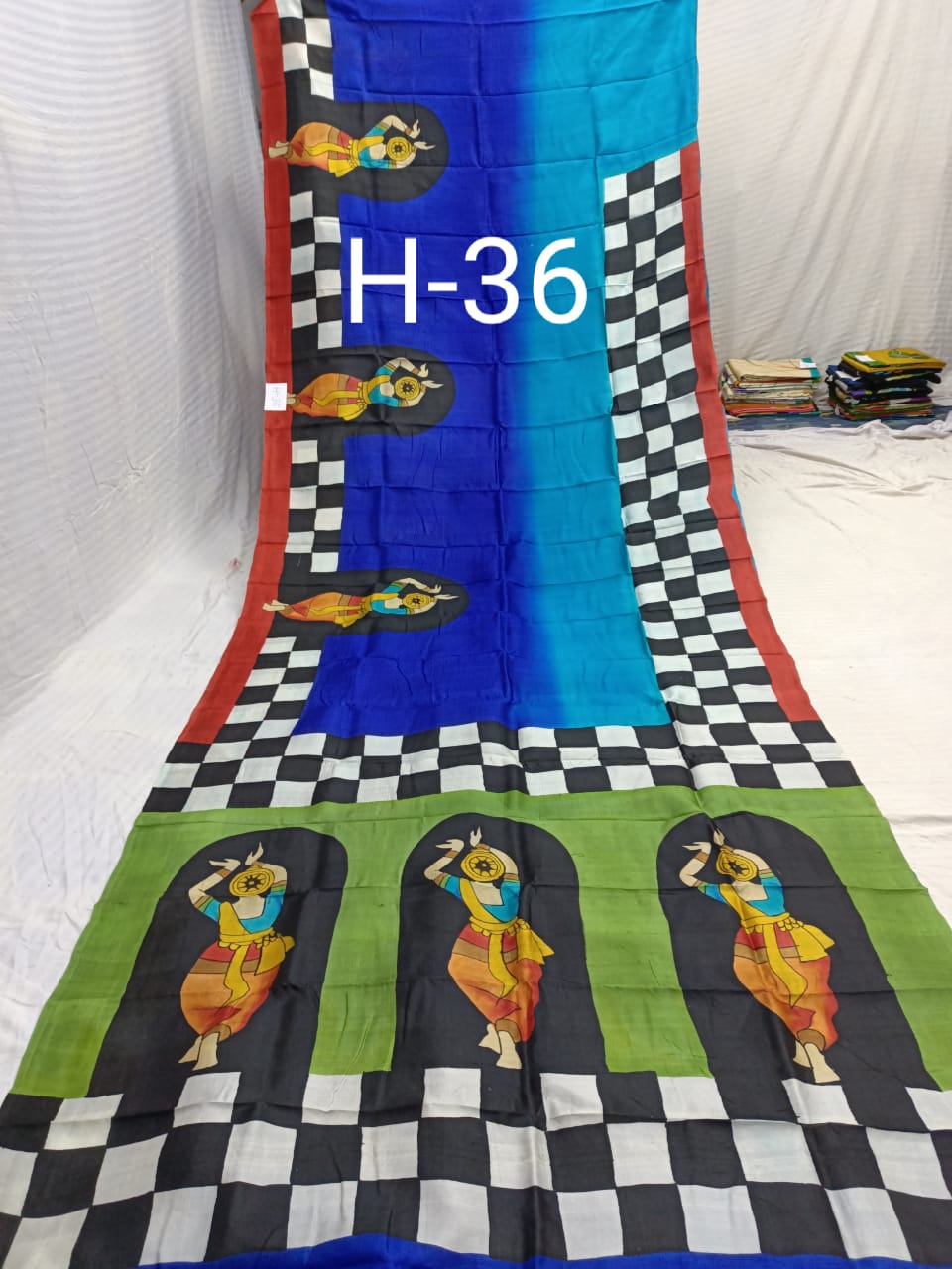 HAND PRINT H 36 Product Image