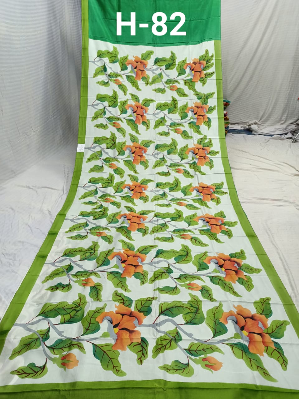 HAND PRINT H 82 Product Image