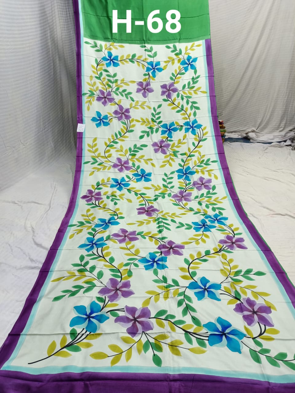 HAND PRINT H 68 Product Image