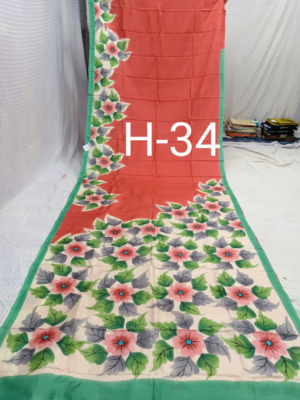 HAND PRINT H 34 Product Image