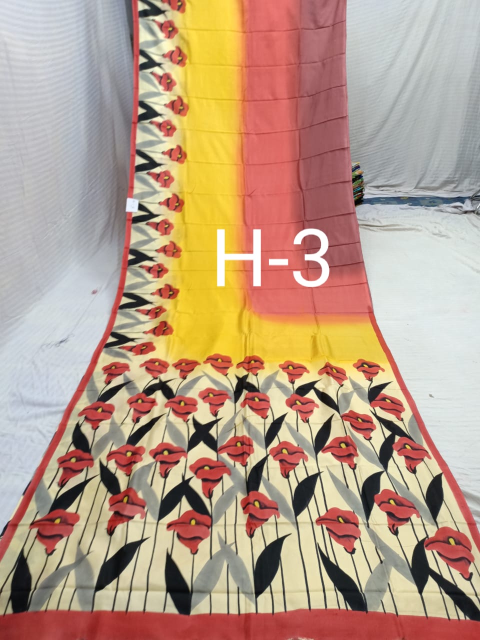 HAND PRINT H 3 Product Image